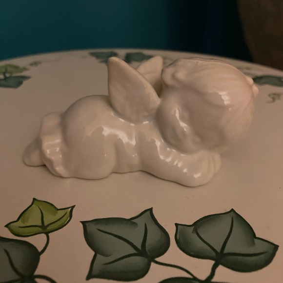 Set of 5 Adorable, White Ceramic Cherubs/Angels. Preowned - Picture 7 of 11